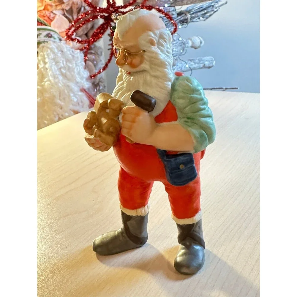 Hallmark On The‎ Right Track Santa Vintage Collectible